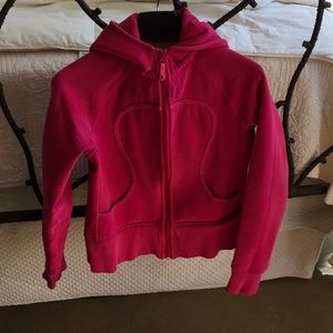 Ｌｕｌｕｌｅｍｏｎ　ｊａｃｋｅｔ
